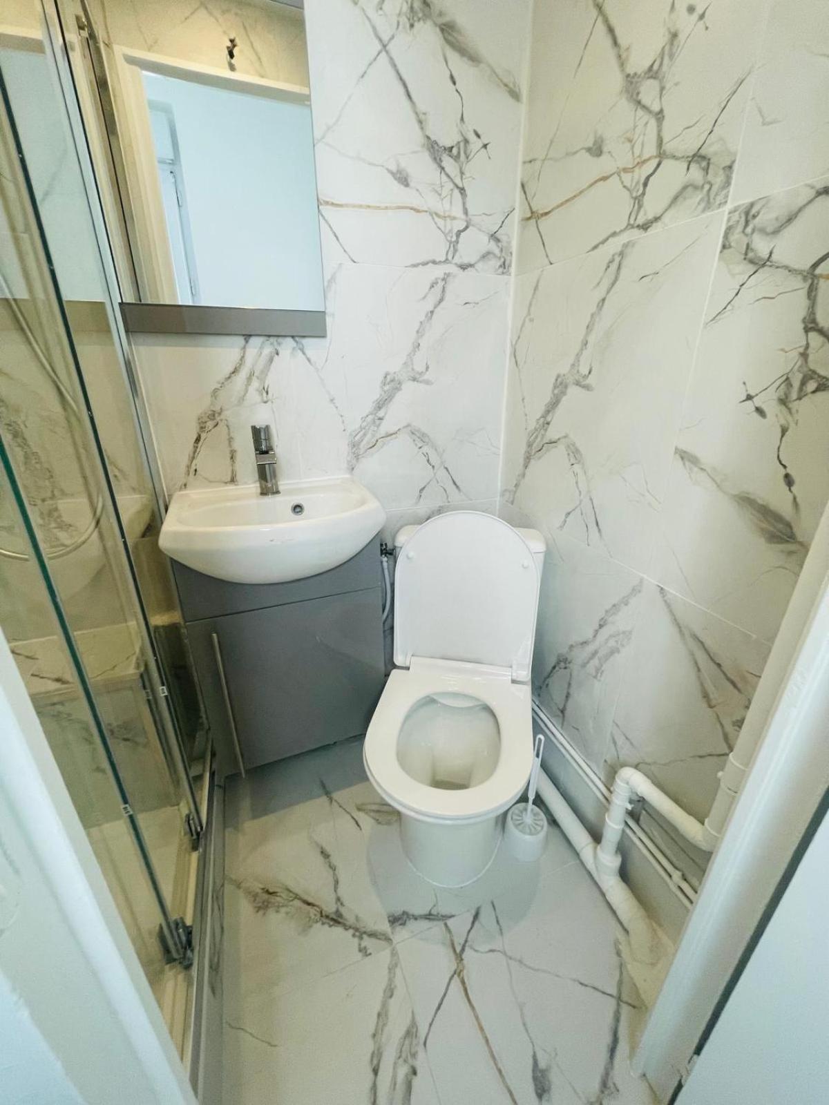 Appartement F2 - Pantheon - Jardin Du Luxembourg - Cathedrale Notre-dame De - Quartier Touristique - 4 Pers Parijs